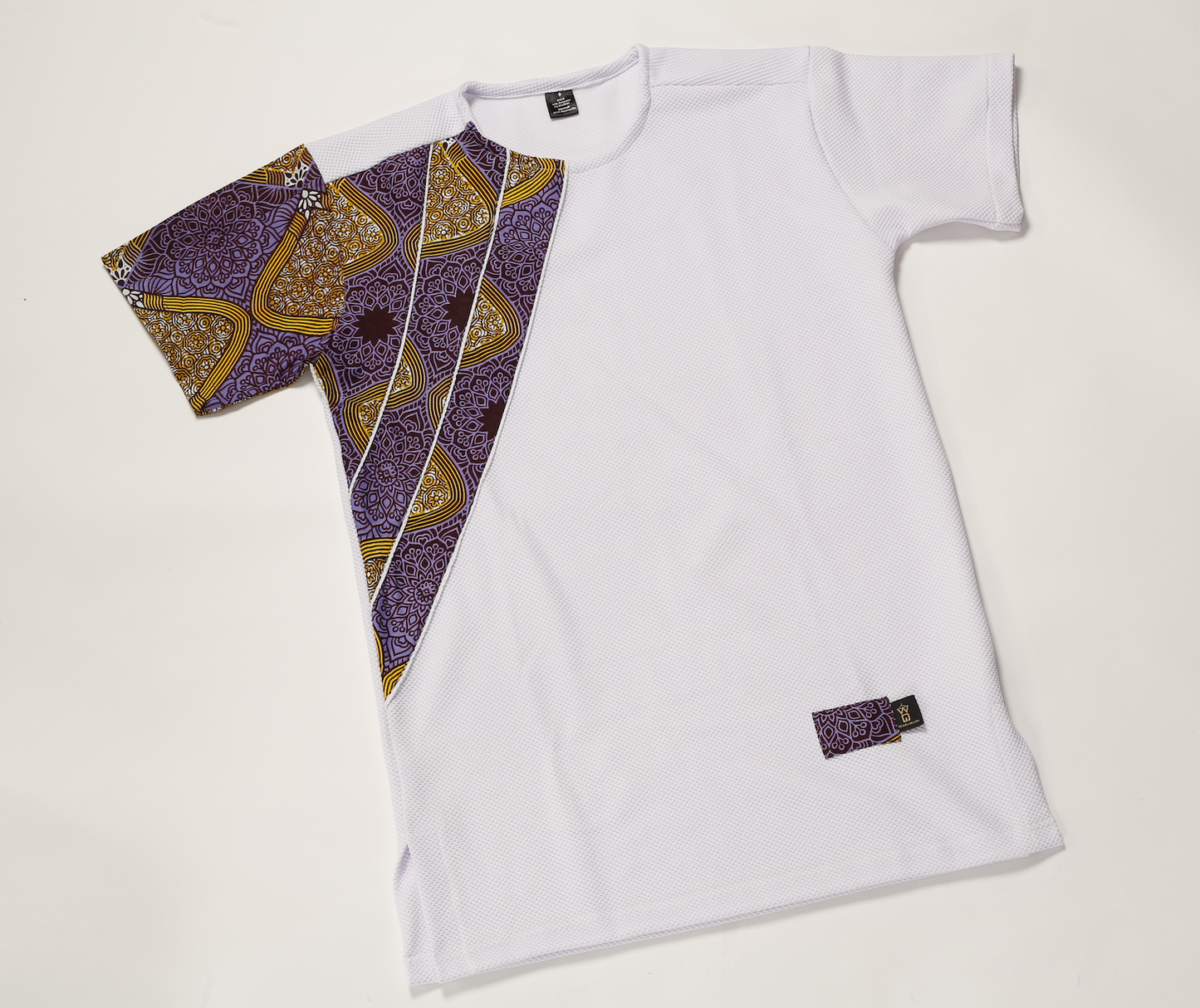 T-Shirt mit Wachsdruck Gigi Weiß
