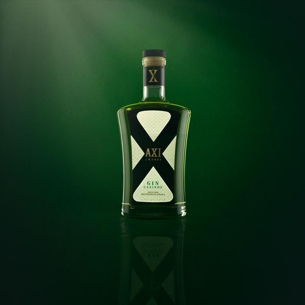 Destilled Gin von Axi aus Angola.